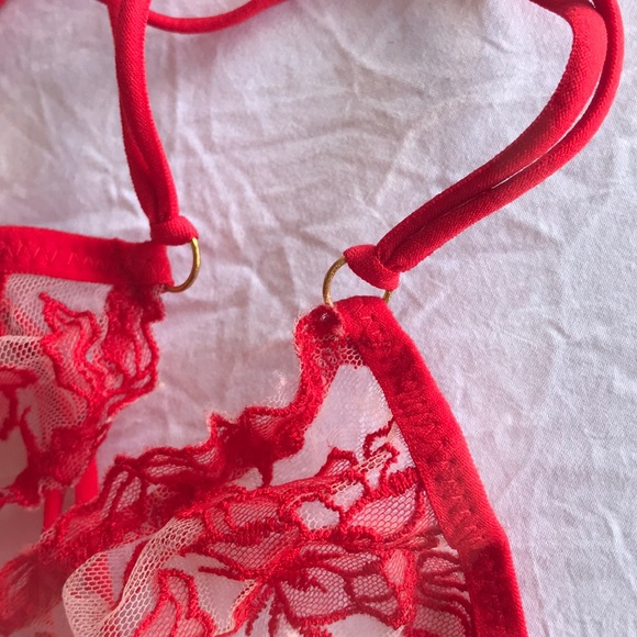 OU mesh rose bralette - Picture 3 of 5